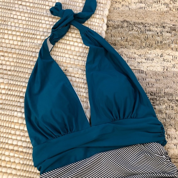 Cupshe Turquoise Stripe V Neck One Piece Swimsuit - Picture 3 of 7